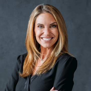Headhot of Jen Aronson