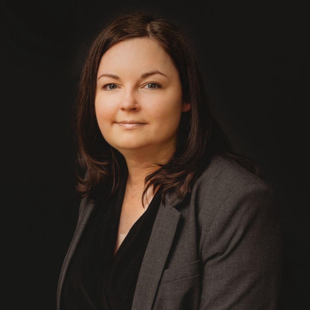 Headshot of Nichole Austin