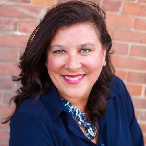 Headshot of Wende Knapp
